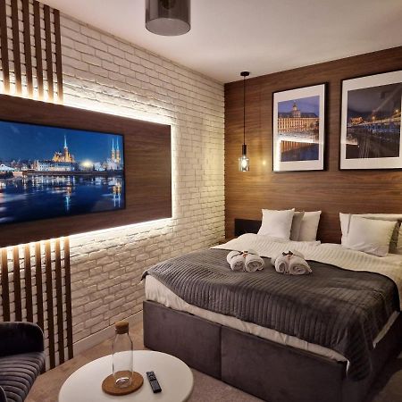 Brossa Apartments, 24H Self Check In, Klima, Aircond วรอตซวาฟ ภายนอก รูปภาพ
