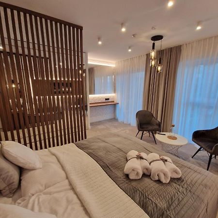 Brossa Apartments, 24H Self Check In, Klima, Aircond วรอตซวาฟ ภายนอก รูปภาพ