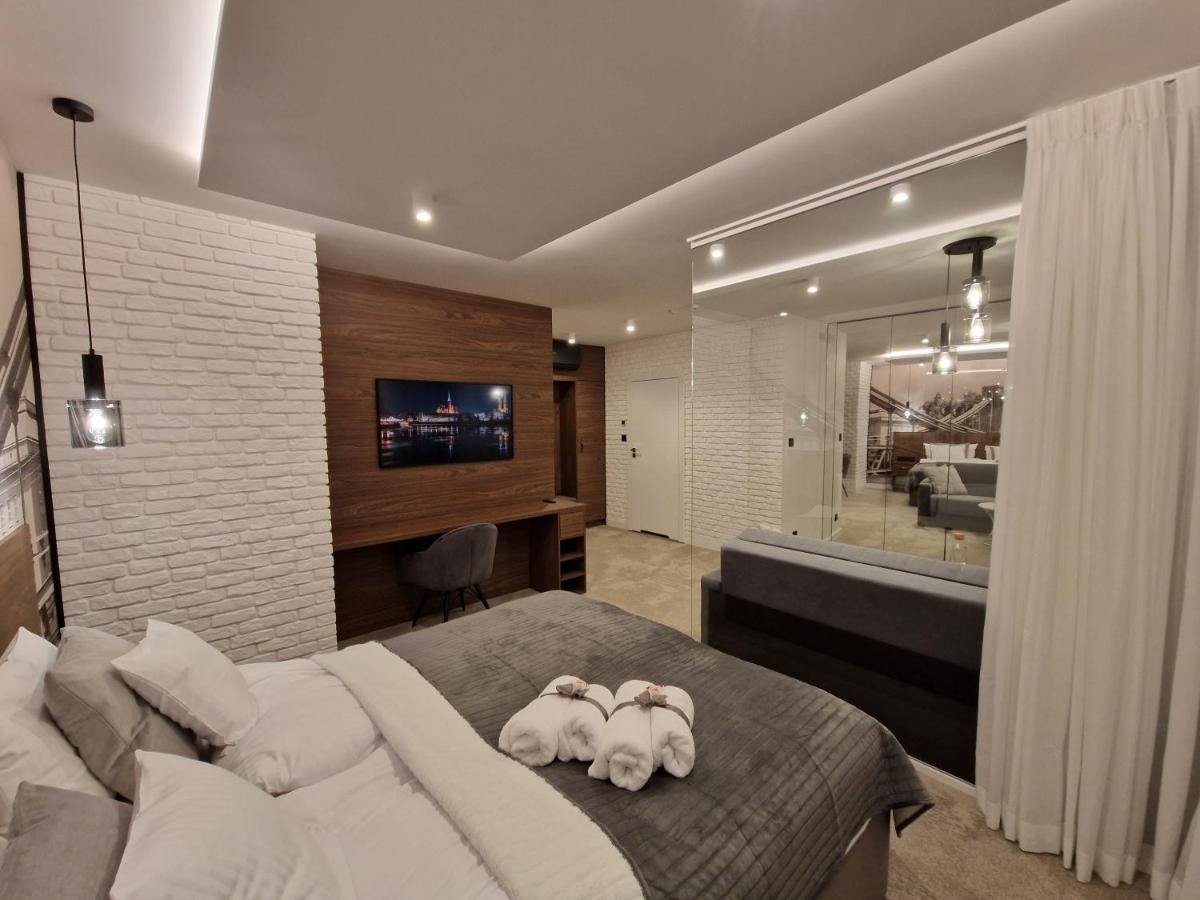 Brossa Apartments, 24H Self Check In, Klima, Aircond วรอตซวาฟ ภายนอก รูปภาพ