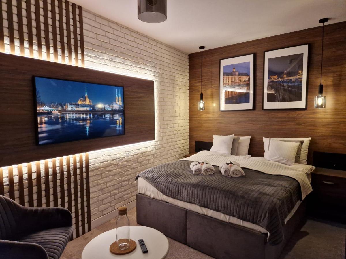 Brossa Apartments, 24H Self Check In, Klima, Aircond วรอตซวาฟ ภายนอก รูปภาพ